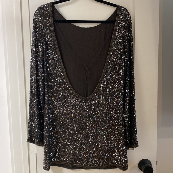 Tavi Dress - Picture 2 of 3